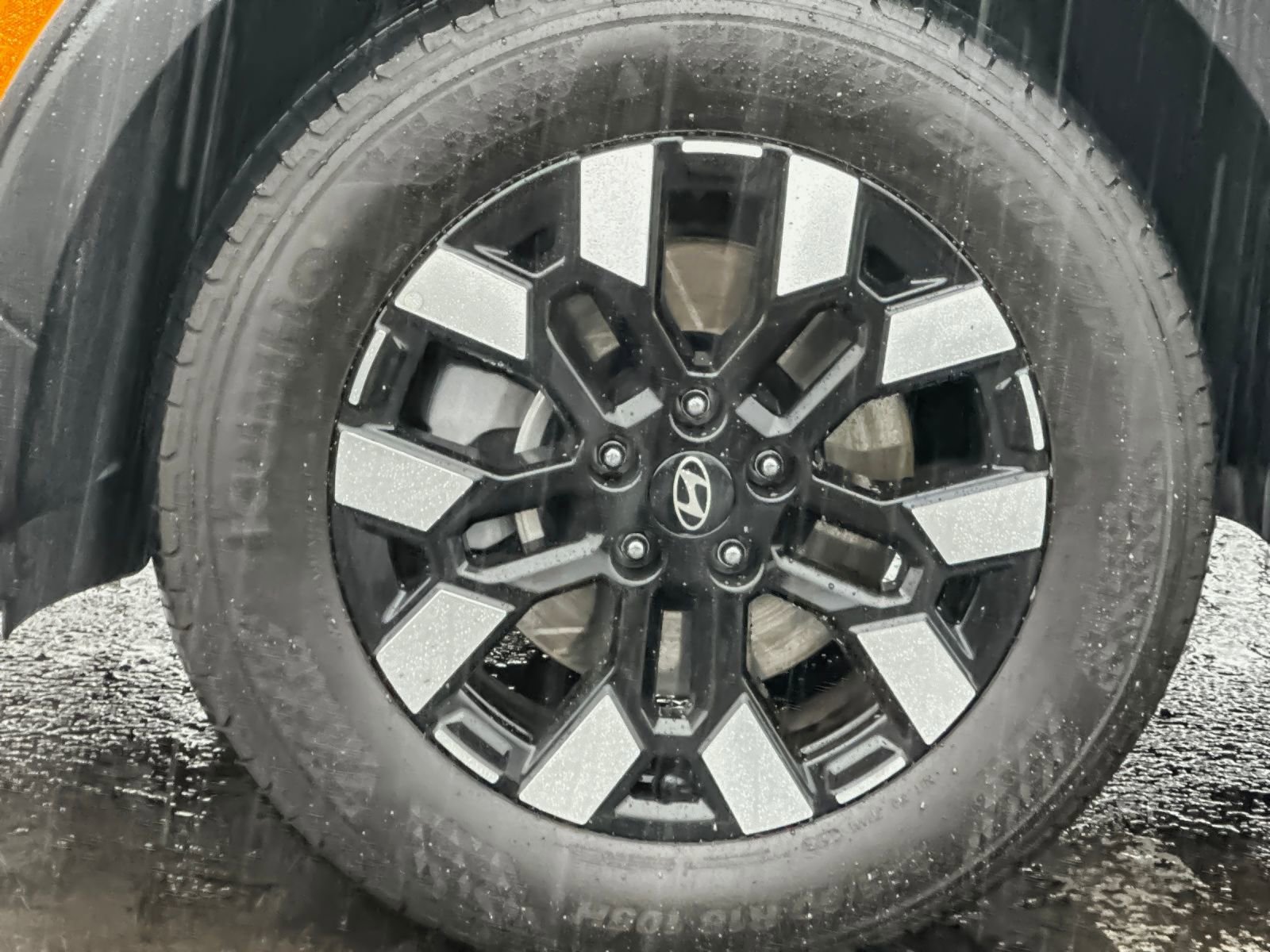 Used 2025 Hyundai Santa Cruz SEL image 24