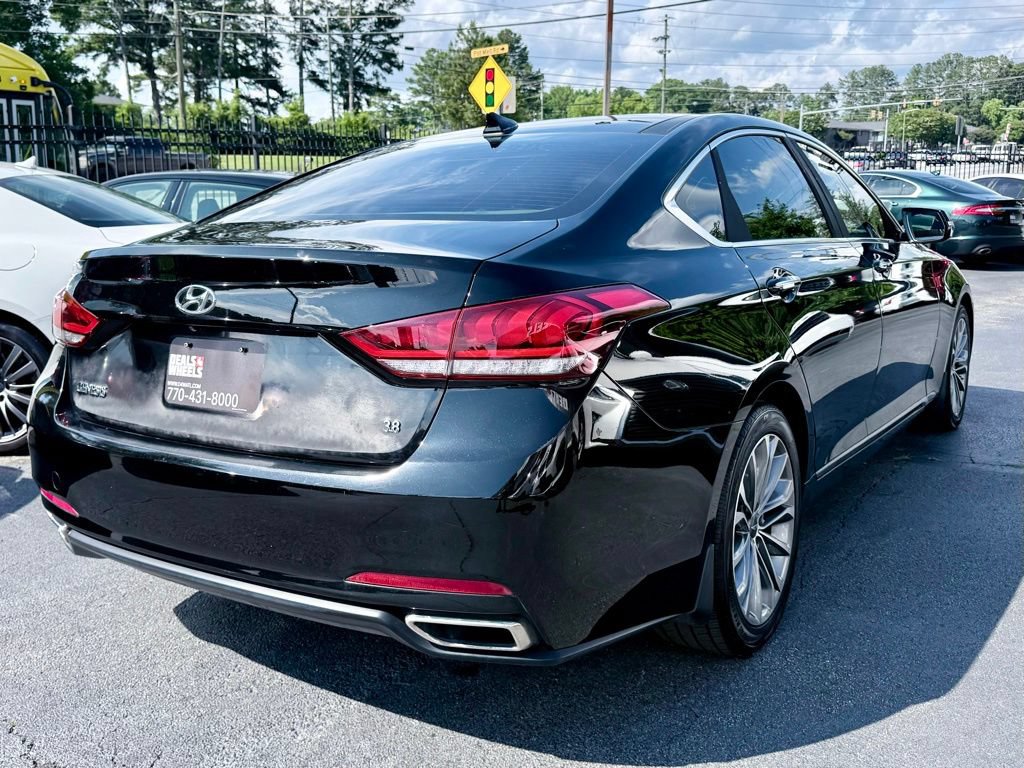 Used 2016 Hyundai Genesis 3.8 w/ Option Group 02 RWD image 9