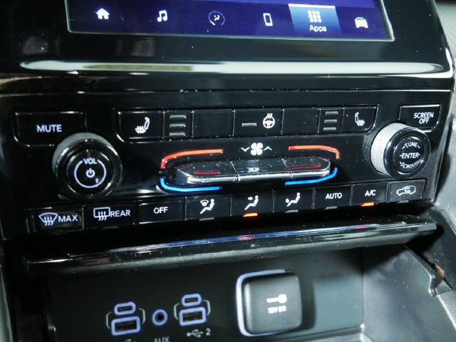 Certified 2023 Jeep Grand Cherokee Altitude AWD/4WD image 30