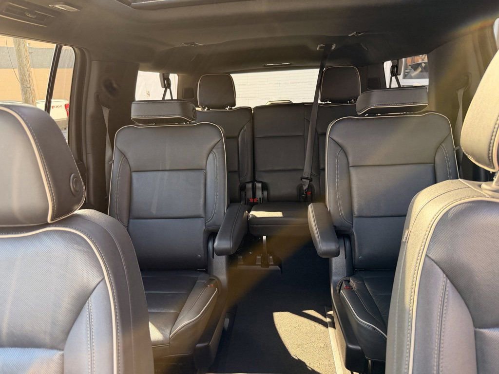 Used 2023 GMC Yukon XL SLT image 27