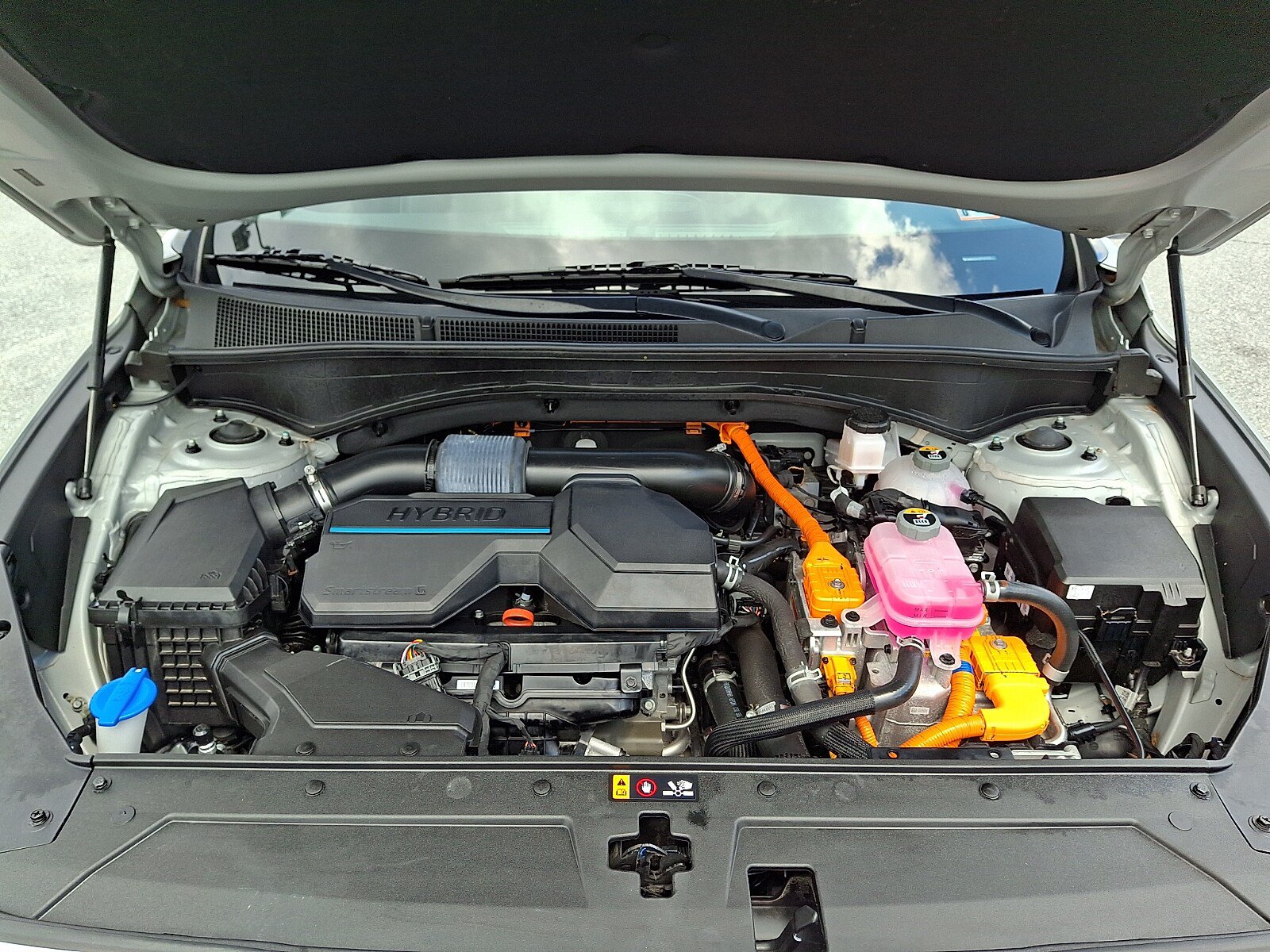 Certified 2023 Hyundai Santa Fe Limited AWD/4WD image 31
