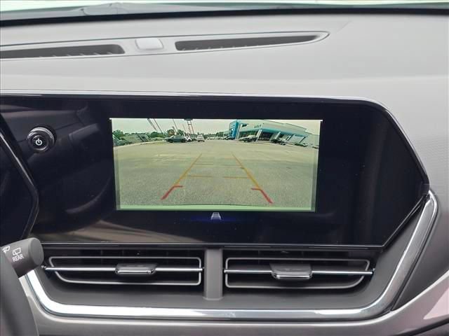New 2026 Chevrolet Trax ACTIV w/ Sunroof Package FWD image 25