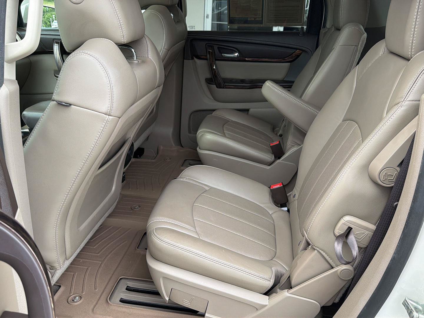 Used 2014 GMC Acadia Denali FWD image 11