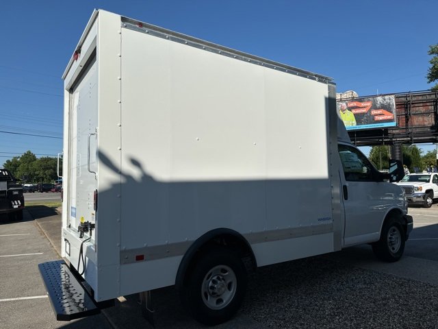 New 2024 Chevrolet Express 3500 w/ Power Convenience Package image 4