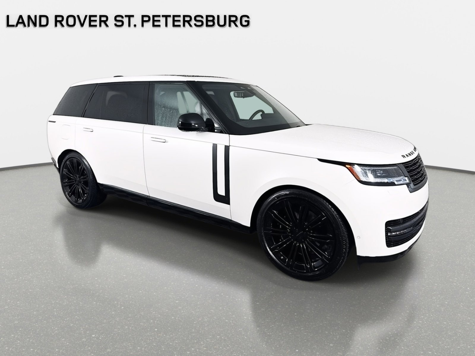 New 2026 Land Rover Range Rover Long Wheelbase SE AWD/4WD image 3