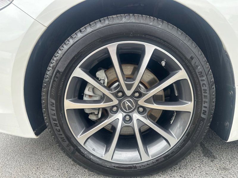 Used 2017 Acura TLX V6 SH-AWD w/ Advance Package image 9