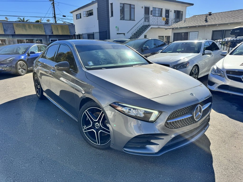 Used 2021 Mercedes-Benz A 220 image 3