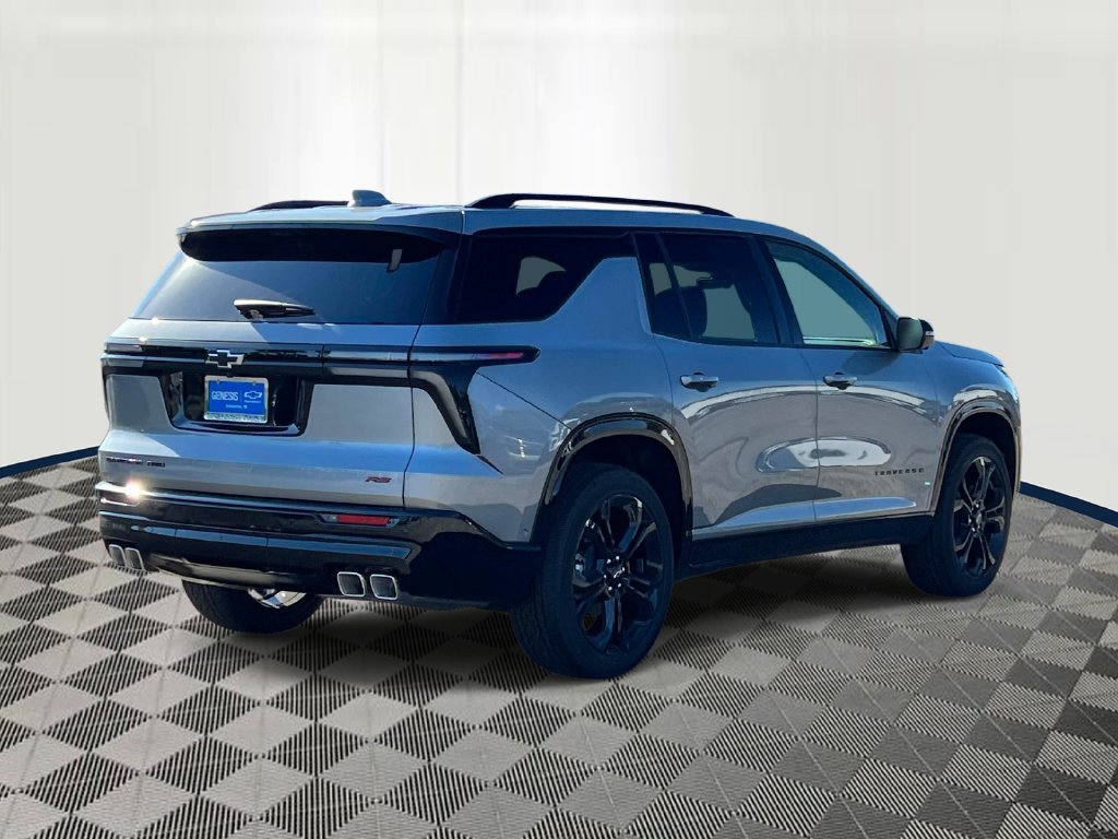 New 2027 Chevrolet Traverse RS w/ LPO, Floor Liner Package AWD/4WD image 4