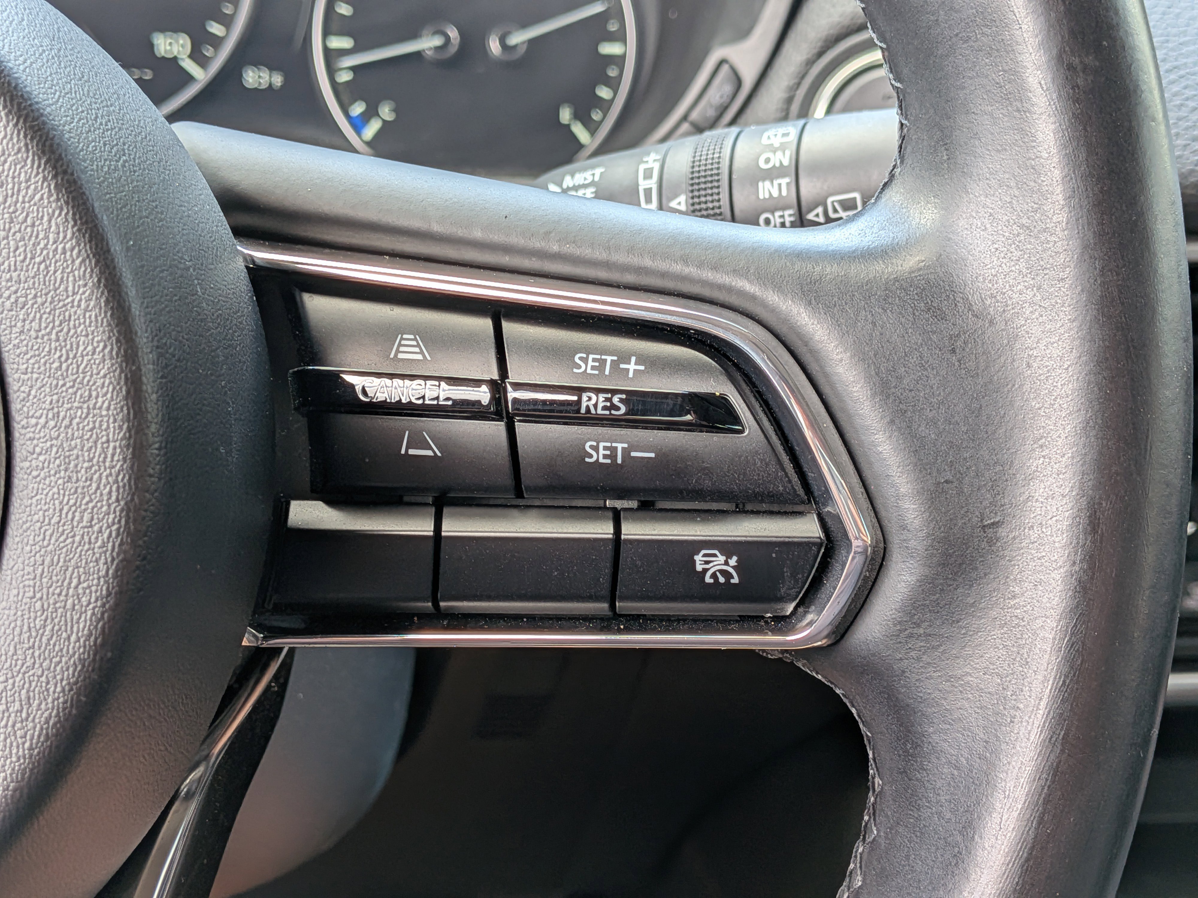 Used 2024 MAZDA CX-90 3.3 Turbo w/ Preferred Package image 27