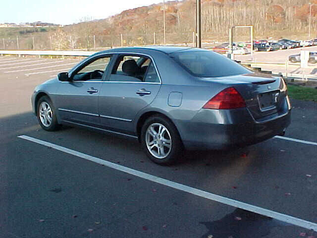 Used 2007 Honda Accord SE image 8