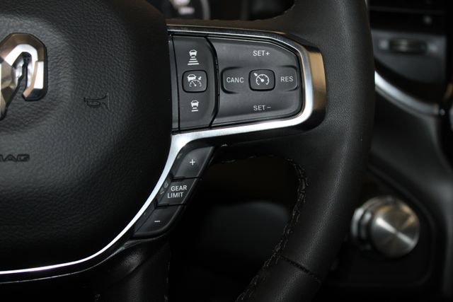 Used 2025 RAM 1500 Laramie w/ Sport Appearance Package AWD/4WD image 38
