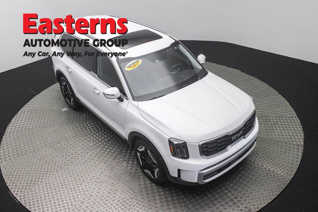 Used 2025 Kia Telluride S FWD image 4