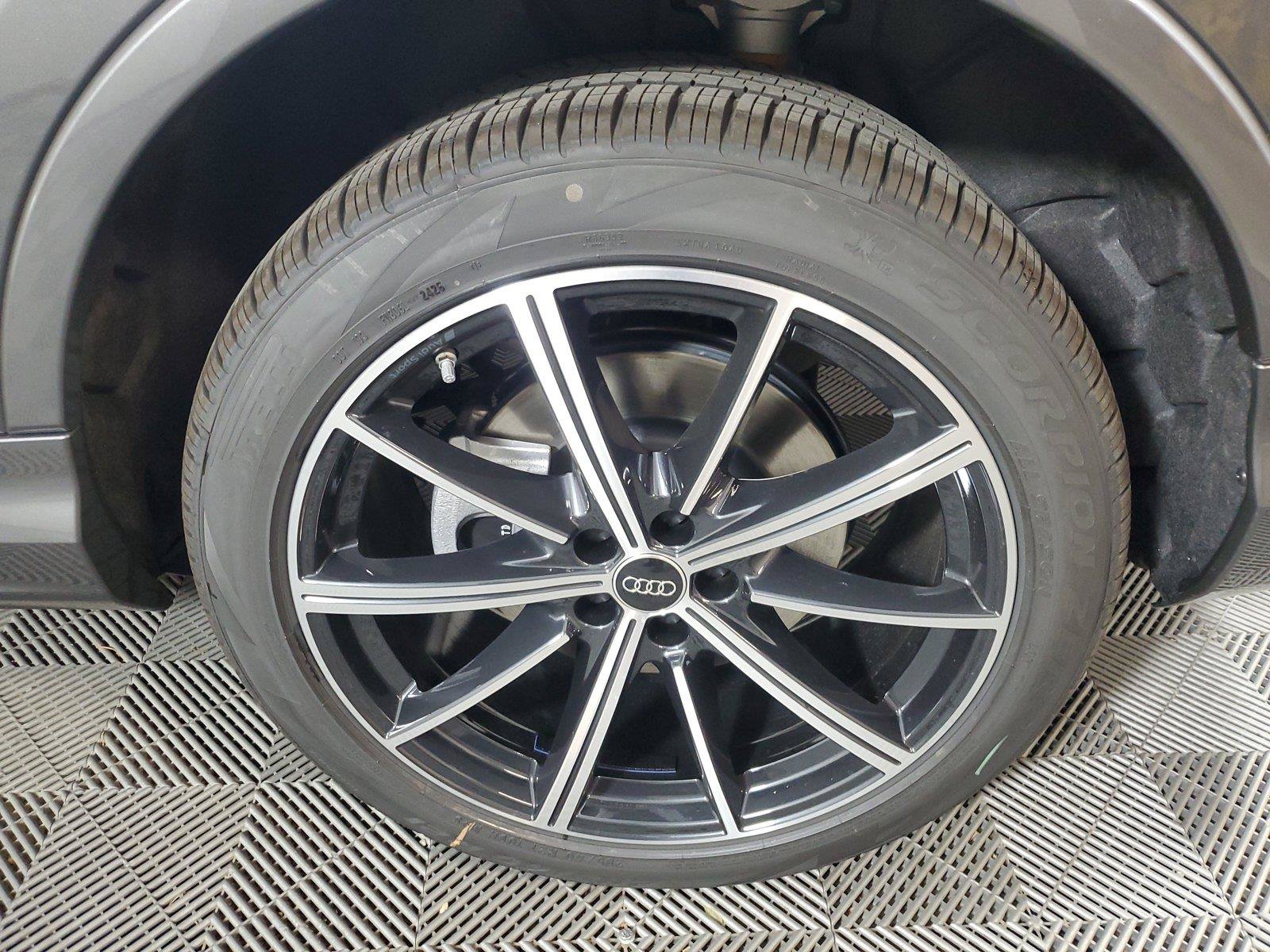 New 2026 Audi Q7 2.0T Premium Plus AWD/4WD image 11