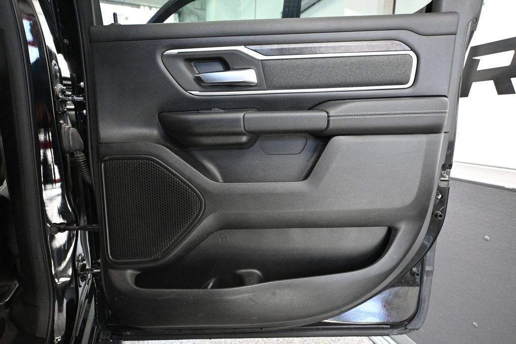 Used 2022 RAM 1500 Big Horn AWD/4WD image 48