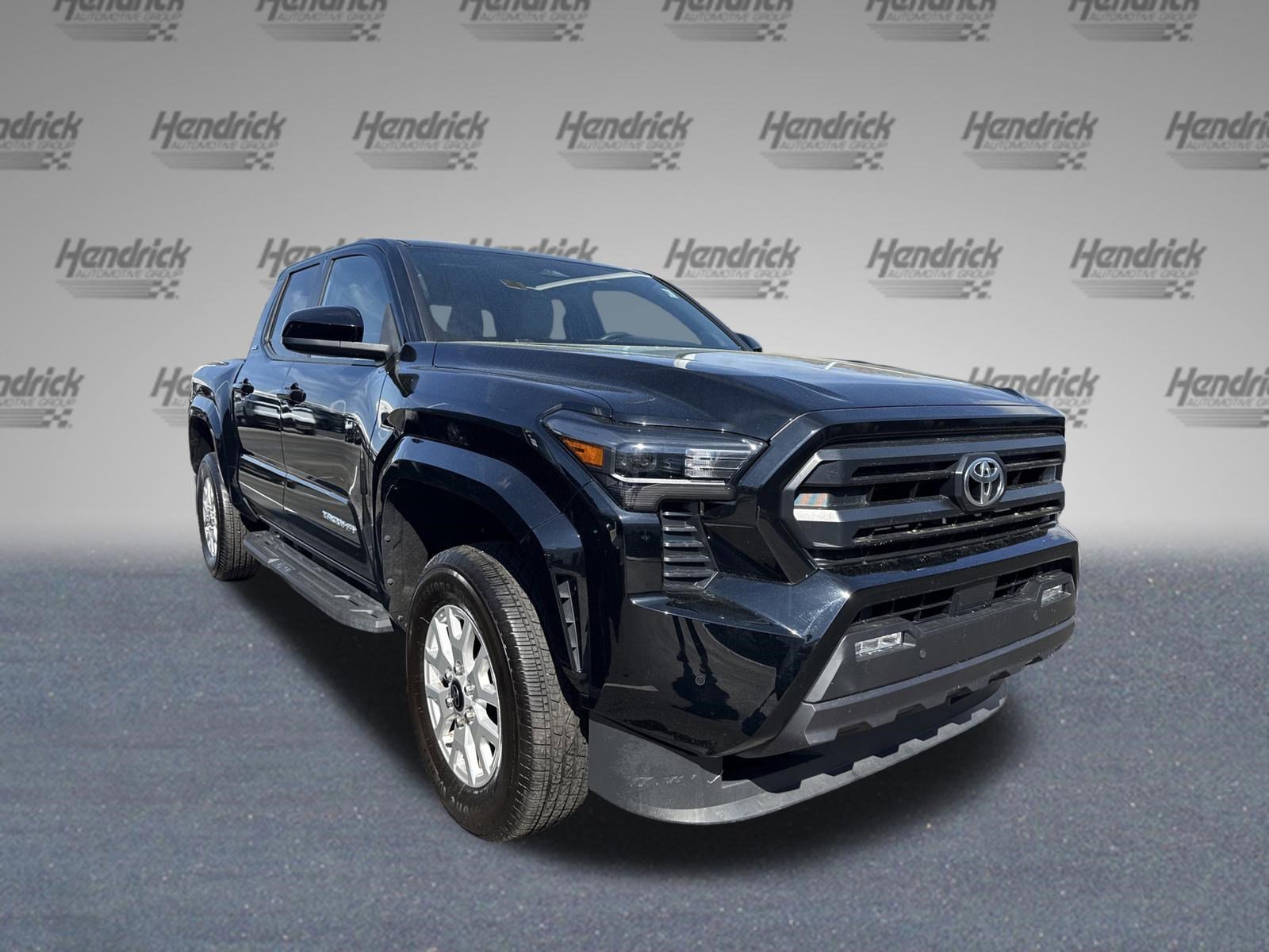 Used 2024 Toyota Tacoma SR5 w/ SR5 Upgrade Package image 2
