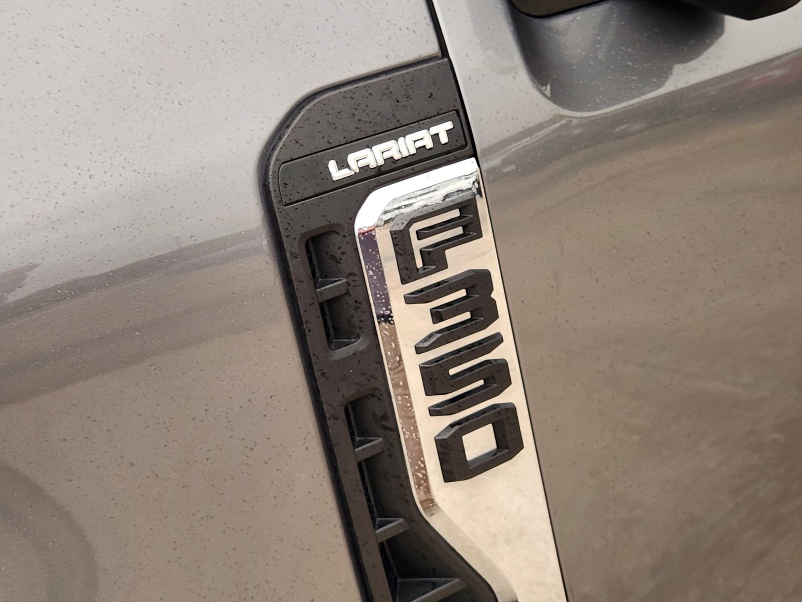Used 2024 Ford F350 Lariat AWD/4WD image 13