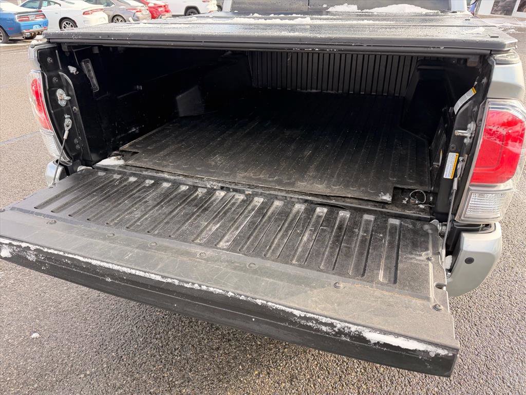 Used 2023 Toyota Tacoma TRD Off-Road w/ Technology Package image 20