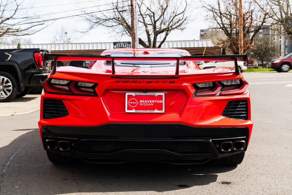 Used 2022 Chevrolet Corvette Stingray Preferred Cpe w/ Z51 Performance Package RWD image 5
