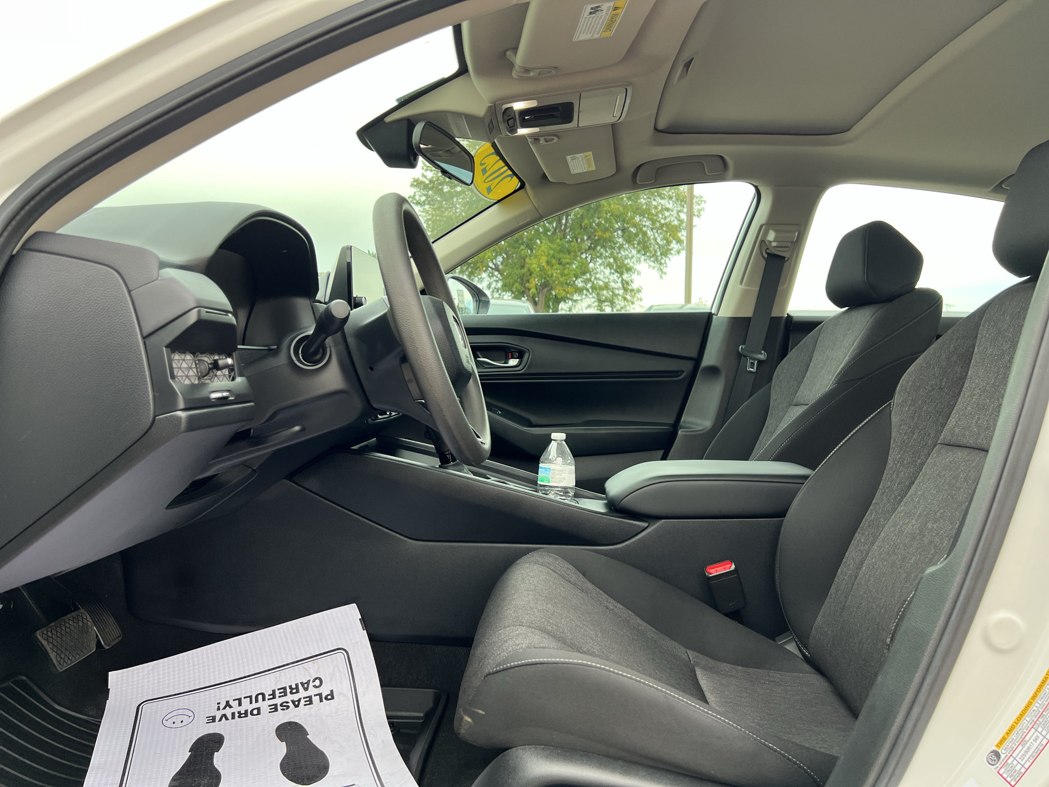 Used 2025 Honda Accord SE image 10