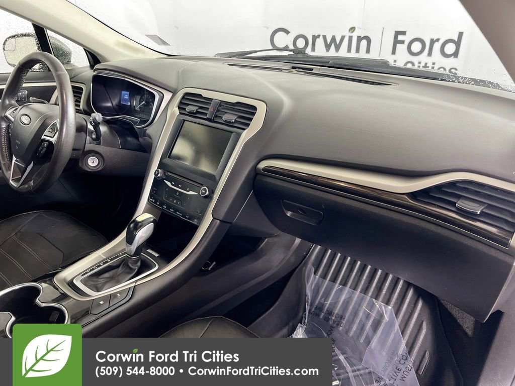 Used 2014 Ford Fusion Energi SE image 29