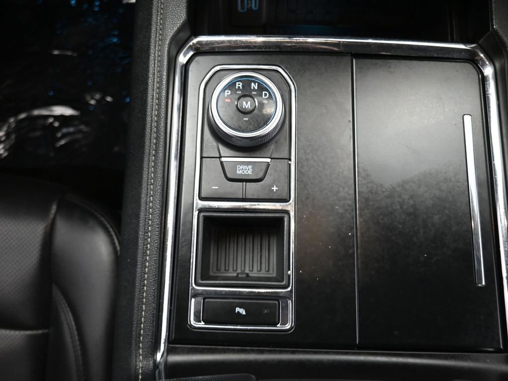 Used 2022 Ford Expedition XLT image 28