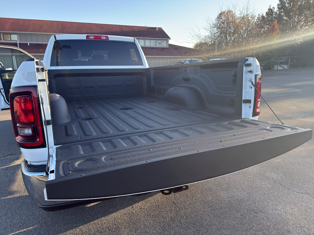 New 2026 RAM 3500 Big Horn image 17