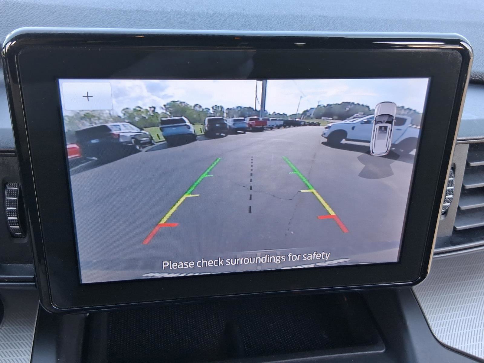 Used 2020 Ford Explorer XLT w/ Class III Trailer Tow Package AWD/4WD image 26