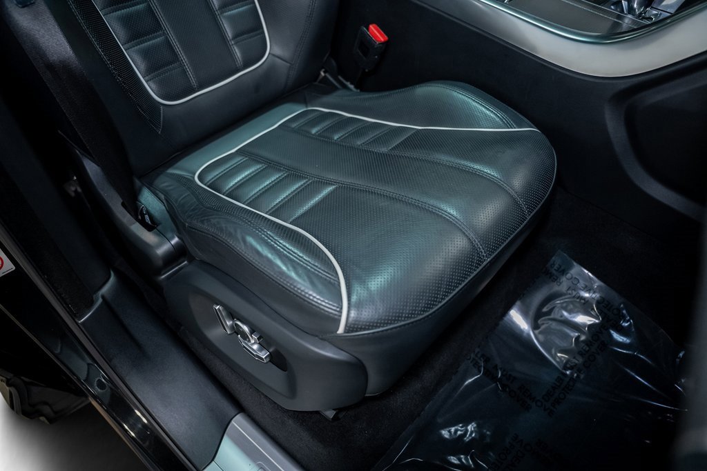 Used 2016 Land Rover Range Rover Sport SVR image 37