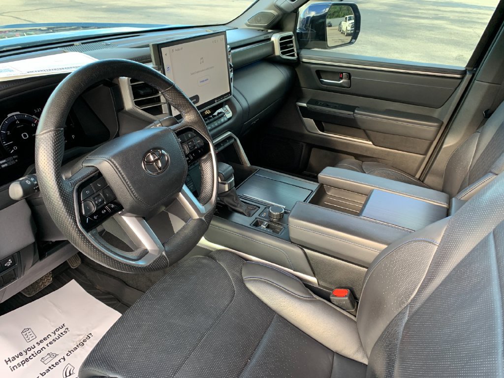 Used 2023 Toyota Tundra Platinum AWD/4WD image 11