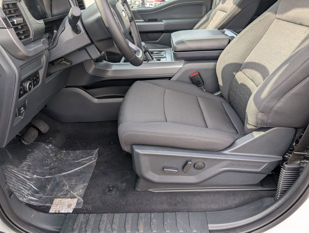 New 2025 Ford F150 XLT w/ Equipment Group 302A MID image 20