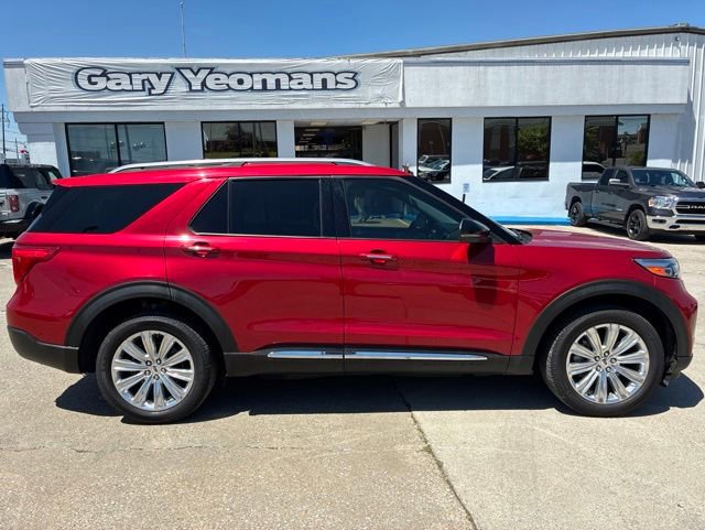 Used 2022 Ford Explorer Limited w/ Equipment Group 301A AWD/4WD image 13