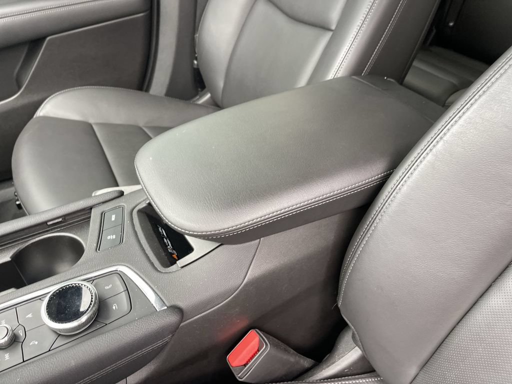 Used 2024 Cadillac XT6 Sport w/ Technology Package AWD/4WD image 21