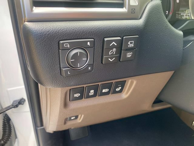 Used 2022 Lexus GX 460 Luxury AWD/4WD image 16