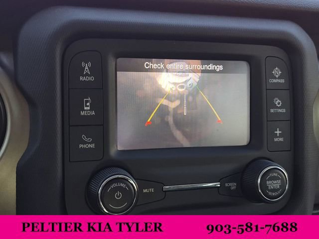 Used 2020 Jeep Wrangler Sport image 32
