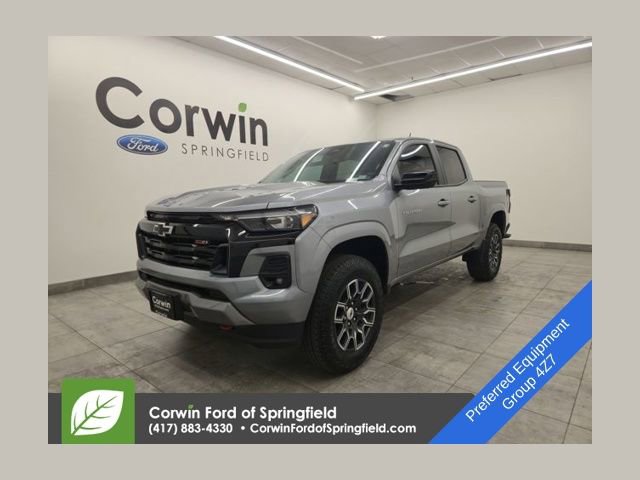 Used 2024 Chevrolet Colorado Z71 w/ Z71 Convenience Package 2