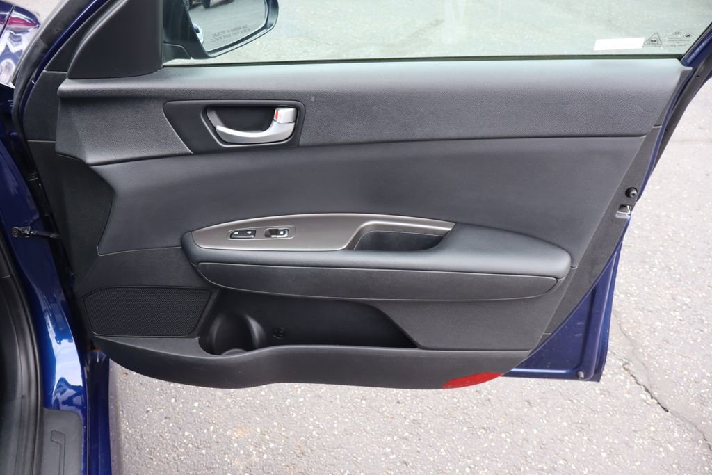 Used 2019 Kia Optima S image 22