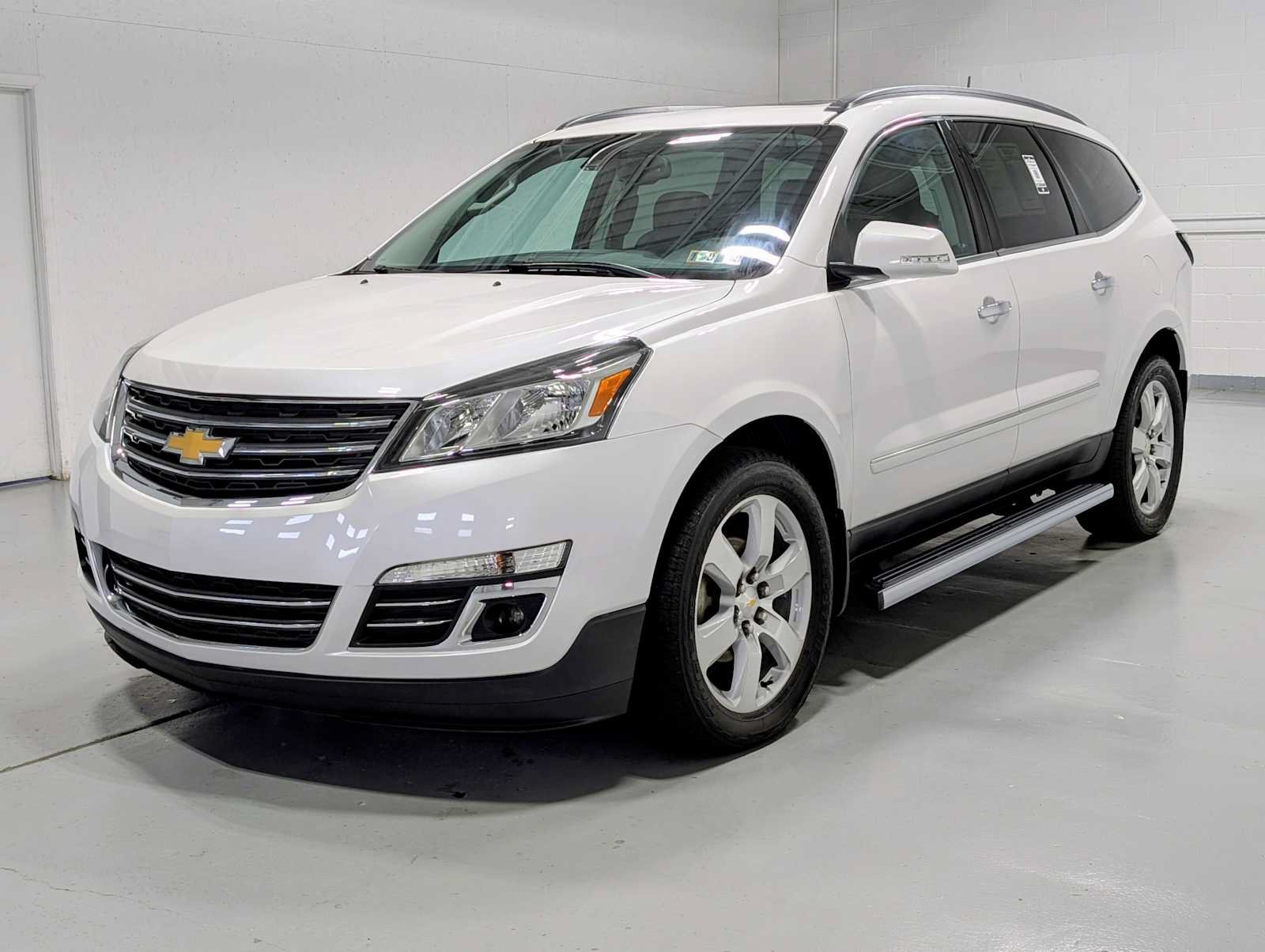 Used 2017 Chevrolet Traverse Premier AWD/4WD image 1