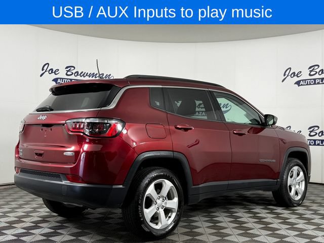 Used 2022 Jeep Compass Latitude AWD/4WD image 7
