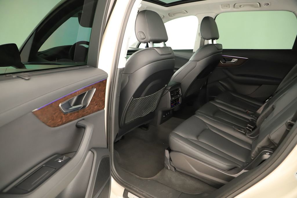 Certified 2023 Audi Q7 3.0T Prestige AWD/4WD image 30