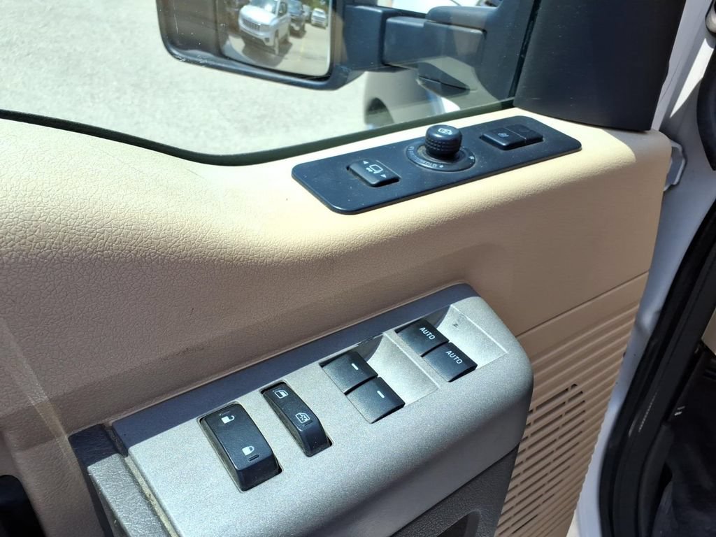 Used 2016 Ford F350 Lariat w/ Chrome Package AWD/4WD image 15