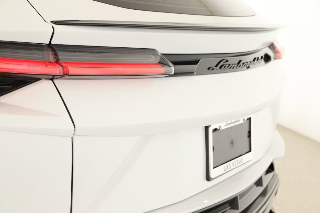 Used 2024 Lamborghini Urus S image 31