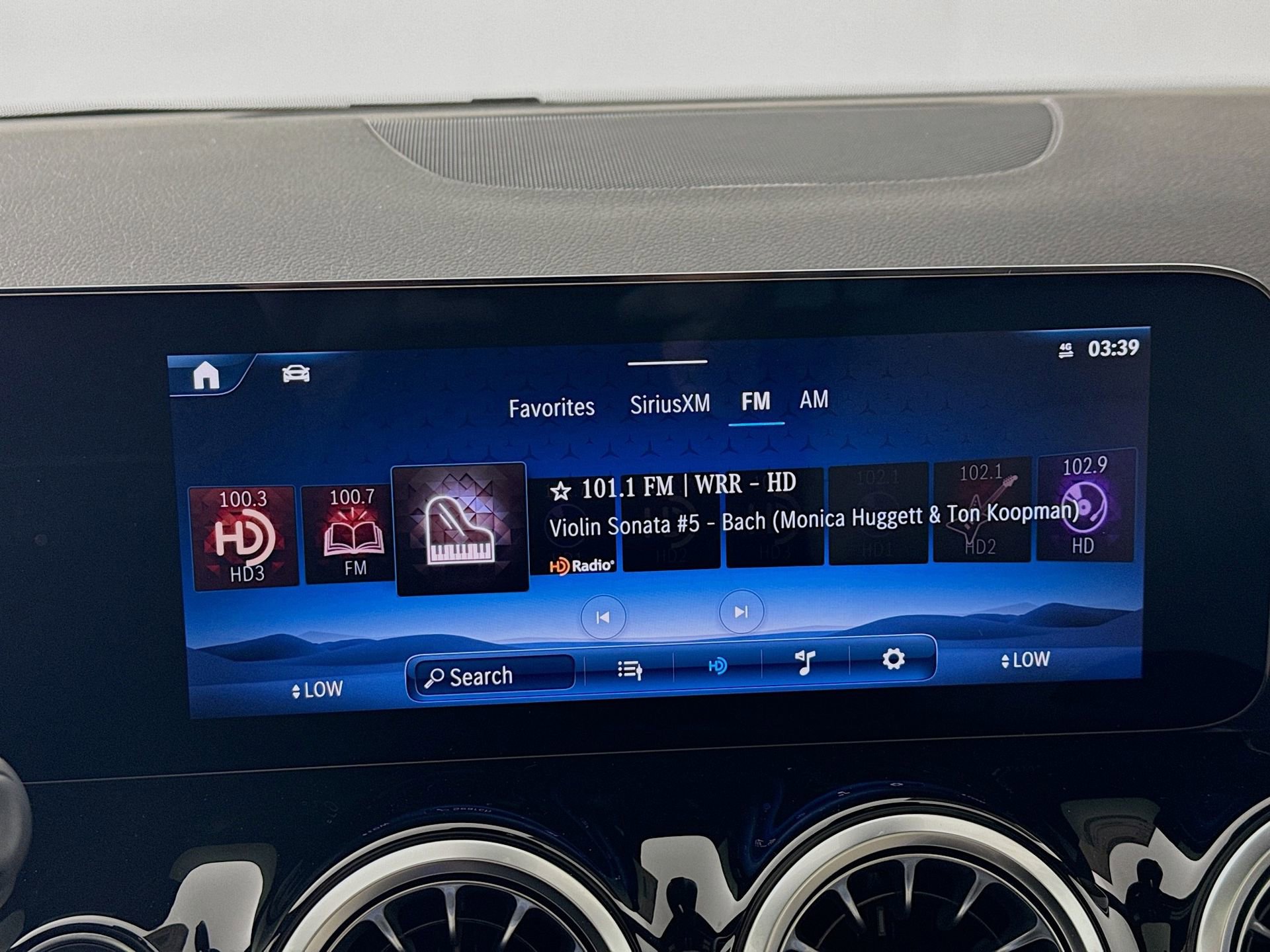 New 2026 Mercedes-Benz GLA 250 image 15