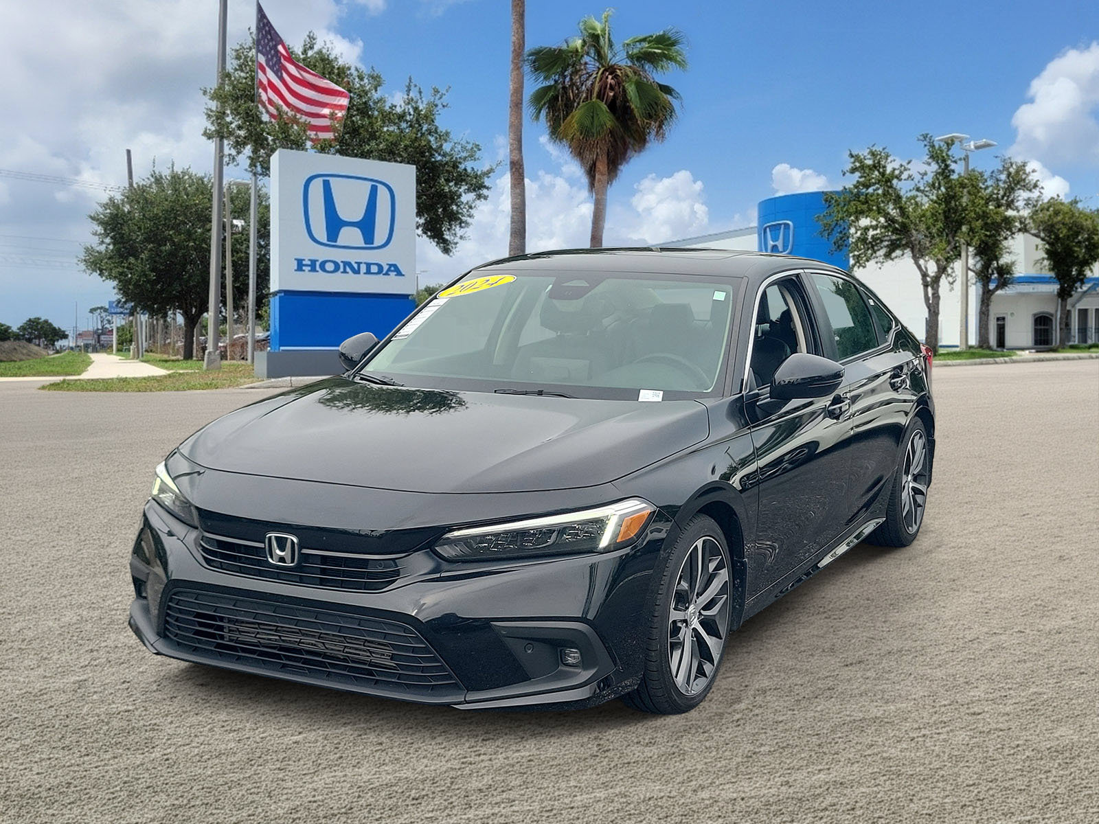 Used 2024 Honda Civic Touring image 4