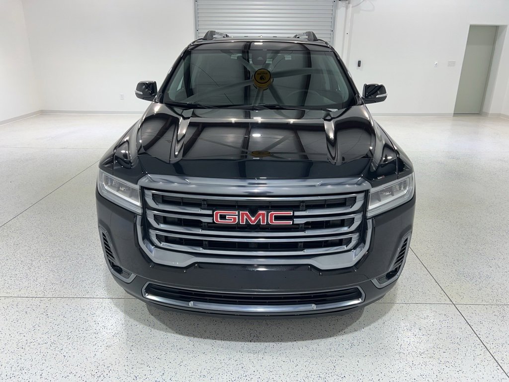 Used 2023 GMC Acadia AT4 w/ Preferred Package image 8