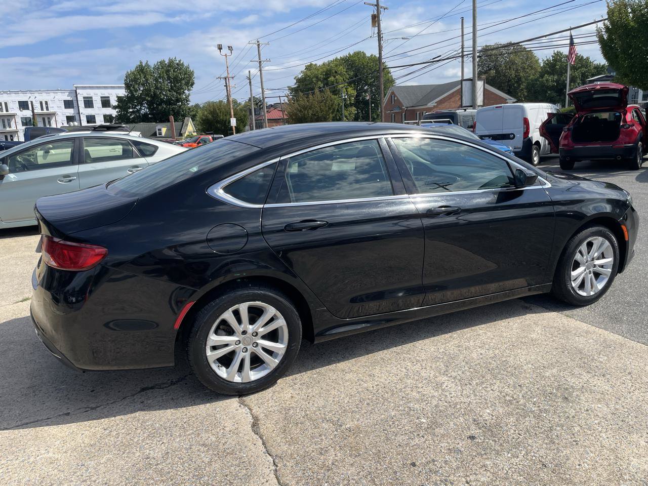 Used 2015 Chrysler 200 Limited FWD image 20