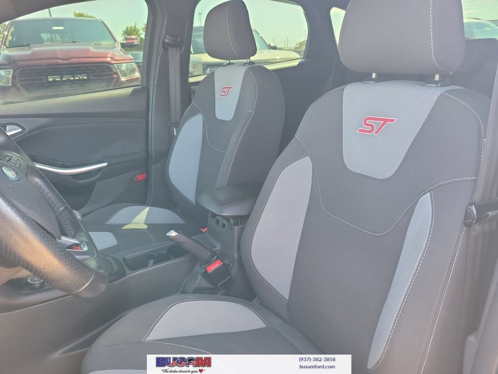 Used 2018 Ford Focus ST FWD image 10