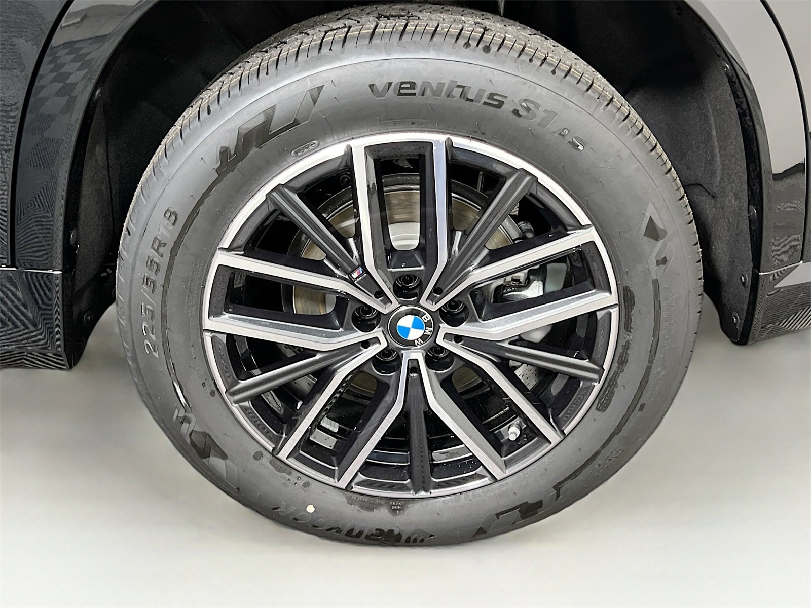 New 2025 BMW X1 xDrive28i w/ M Sport Package image 33
