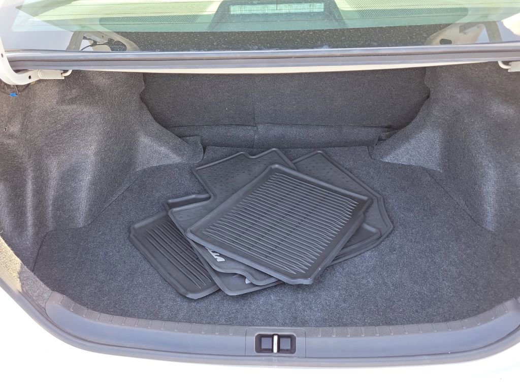 Used 2016 Toyota Corolla S image 8