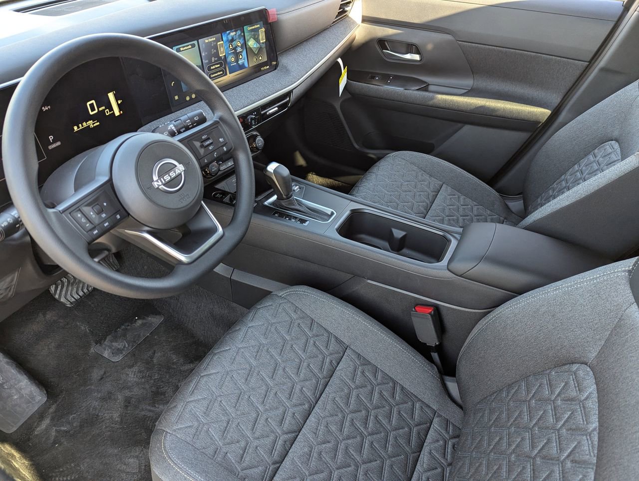 New 2026 Nissan Kicks SV image 12