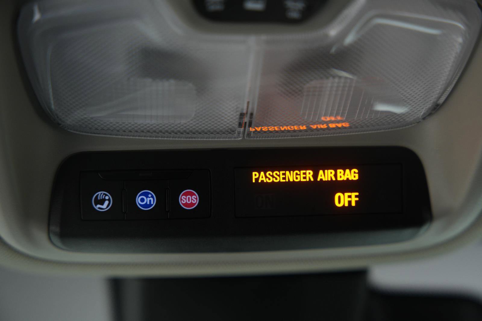 Used 2025 Buick Encore GX Preferred image 38